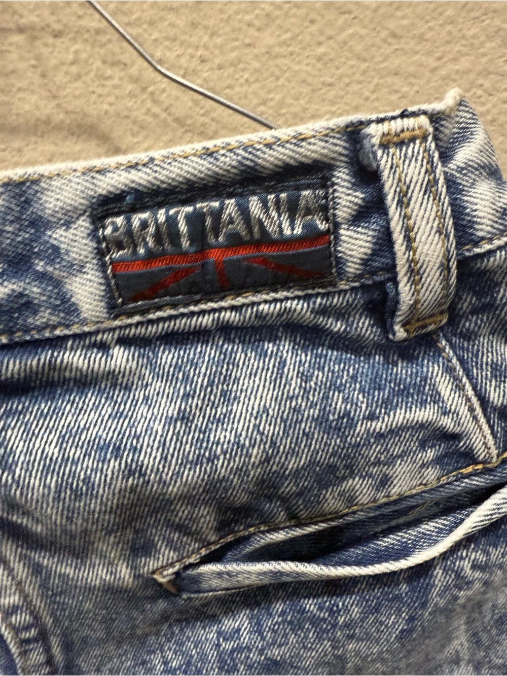 VTG Britannia  80s high waisted pleat front baggy taper acid wash jeans size 7